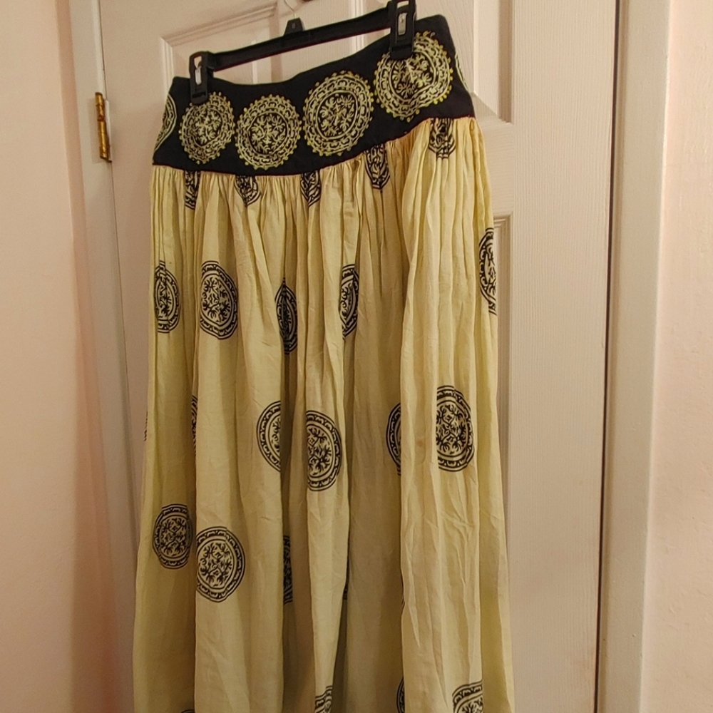 For The Republic full Skirt